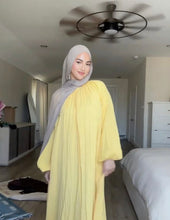 YELLOW ELEGANCE