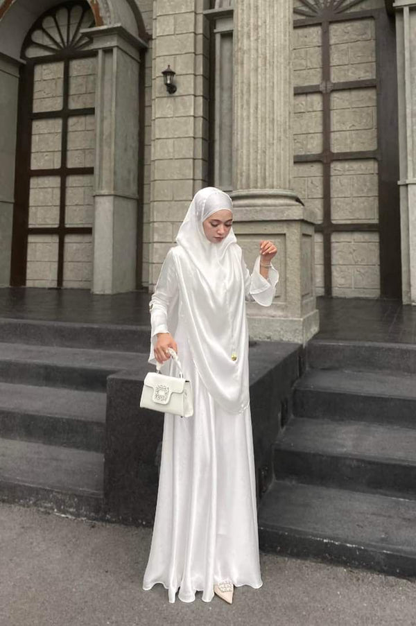 White Abaya – Timeless Elegance