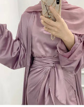 NAIRA PINK