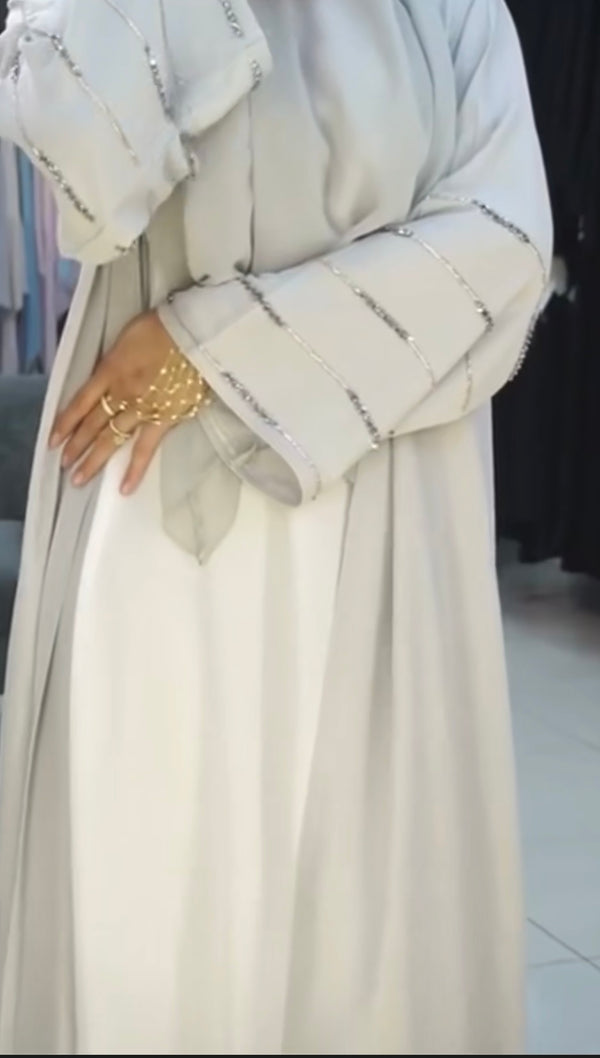 White Glittery Abaya – Elegant & Radiant Modest Abaya