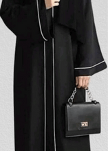 ELEGANT BLACK