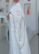 Embroidered White Abaya – Royal Modesty in Every Detail