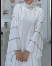 Embroidered White Abaya – Royal Modesty in Every Detail