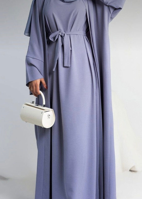 DEMURE PLUM