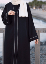 ELEGANT BLACK
