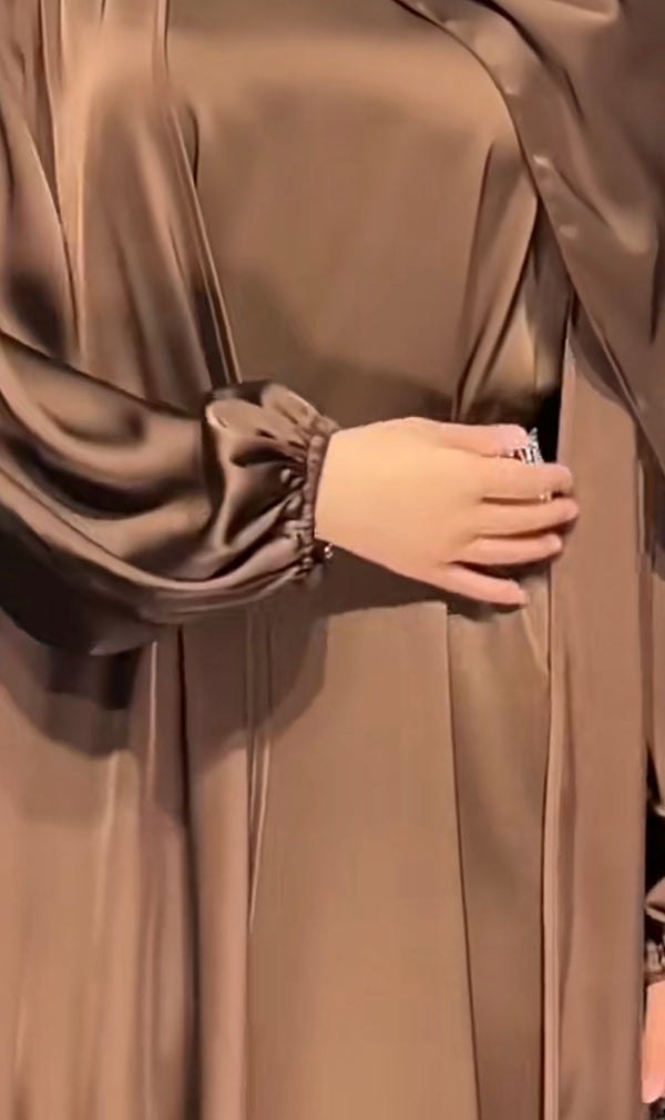 Brown Diamond Abaya – With Hijab & Pockets.Modesty Classic. Comfortable.
