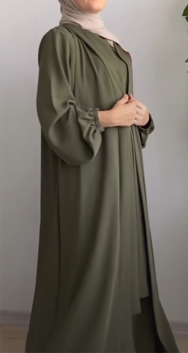 Elegant Green Abaya | Modest Fashion for Women | Abaya-online.com